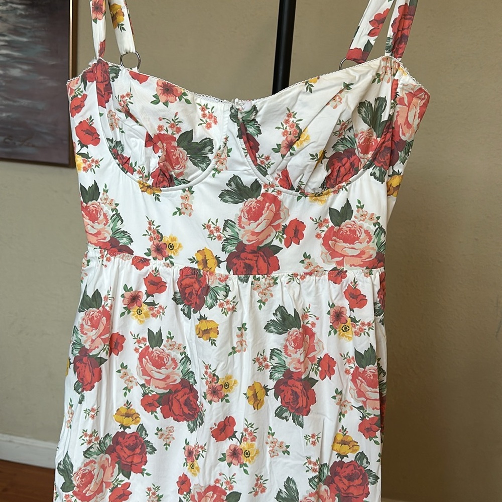 House of CB Floral Midi Dress - Red and White - Picture 4 of 6
